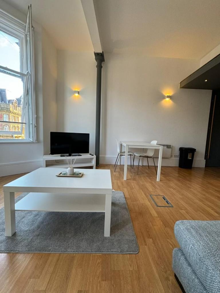 Hepworth Chambers - 2 Bedroom Apartment ليدز المظهر الخارجي الصورة